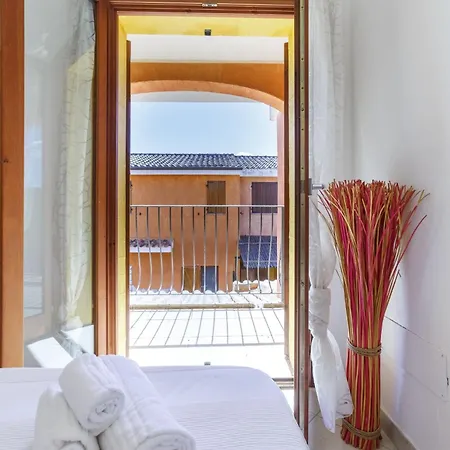 Mama Private Compound Swimming Pool * SantʼAnna Arresi