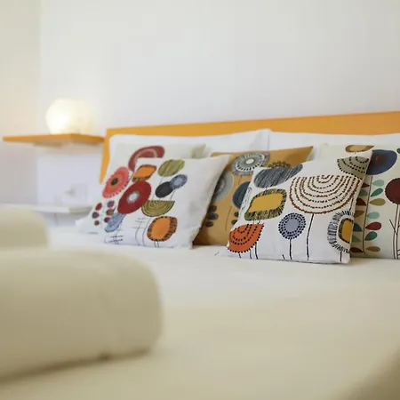 Mama Private Compound Swimming Pool * SantʼAnna Arresi