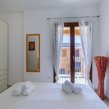 Villa Mama Con Piscina Condominiale, Giardino E Barbecue Sant'Anna Arresi